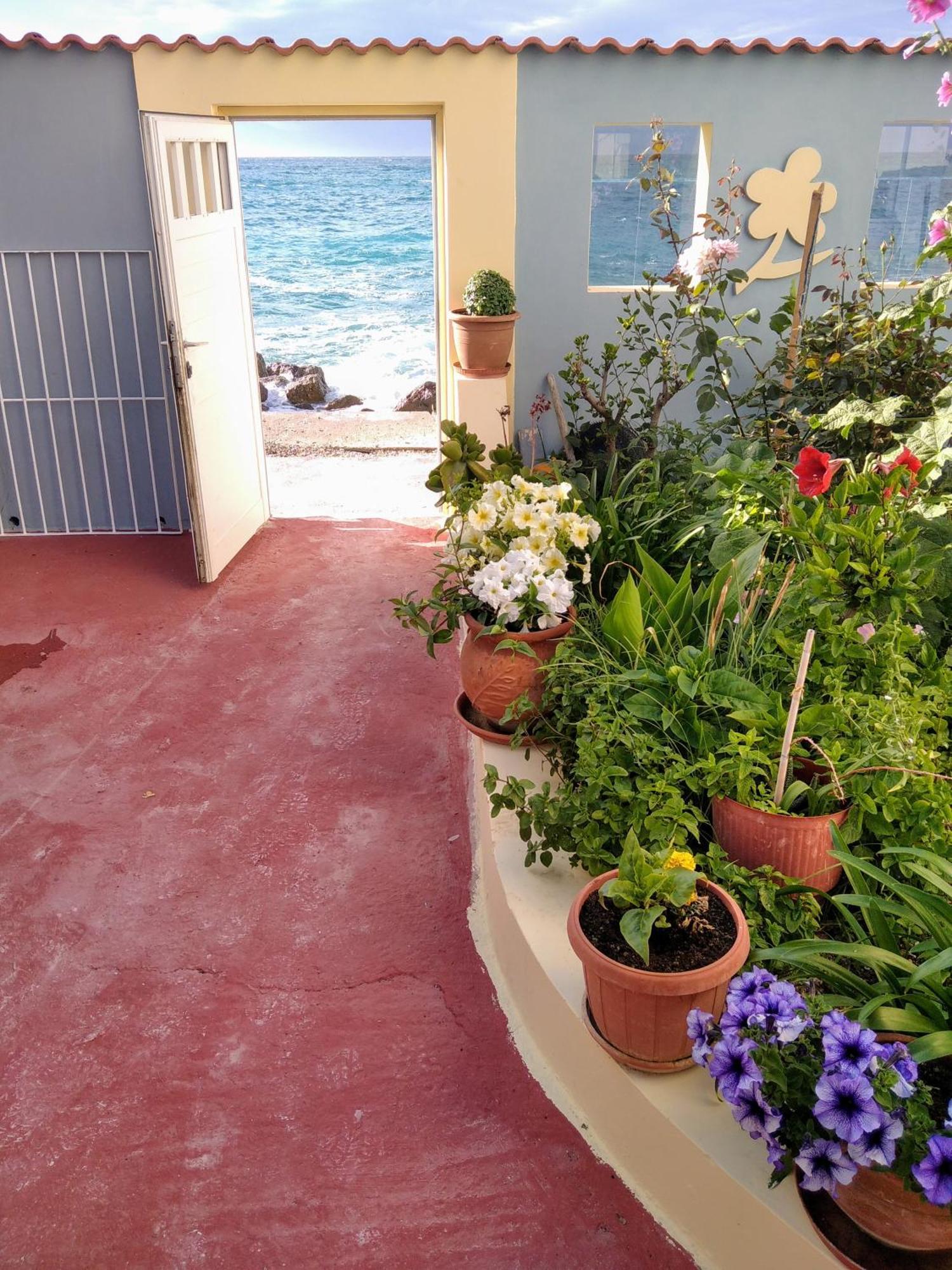 House Next To The Sea Side Apartment Derveni Luaran gambar